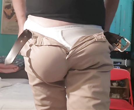 Fan Give Me These Pants to Fit on