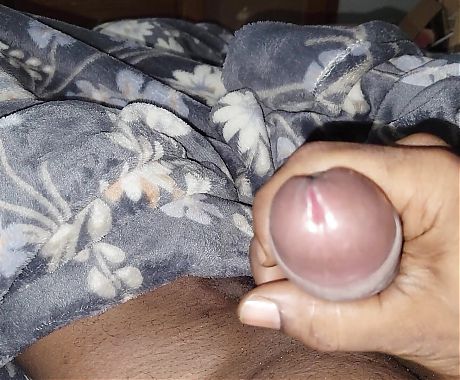 Kingfuqalot Horny male huge bbc cum all over abs 😜 