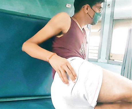 Indian Muslim gay boy in public sex